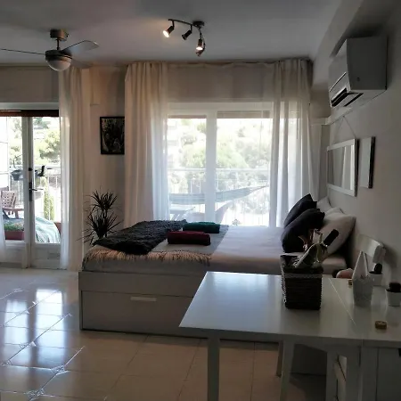 Bonavista With A Balcony - Apartment *