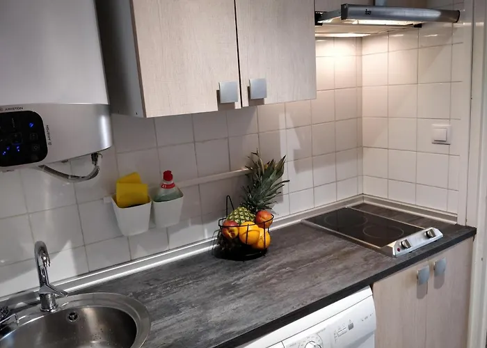 Bonavista Bright Sea View With Balcony Apartment *