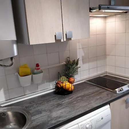 Bonavista With A Balcony - Apartment *