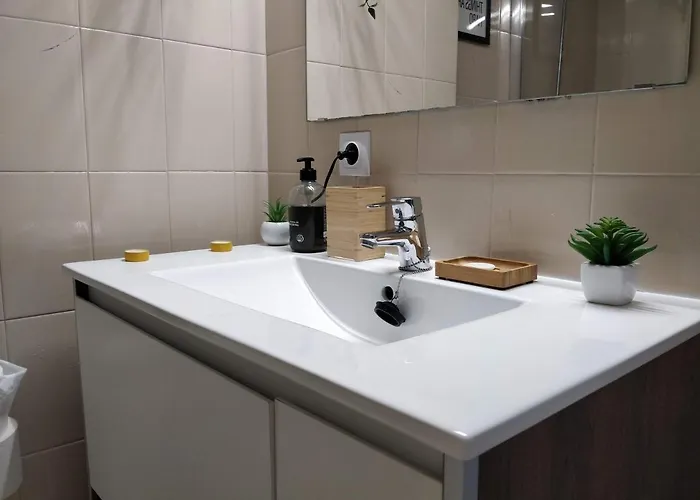 아파트 Bonavista Bright Sea View With Balcony 칼레라