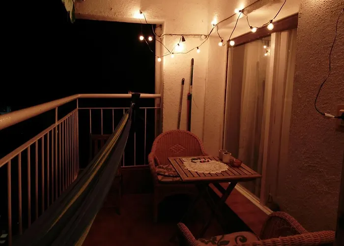 Bonavista Bright Sea View With Balcony 아파트 *